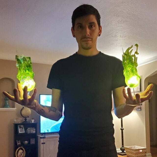 Halloween Floating Fireball Lamp for Spooky Party Decor