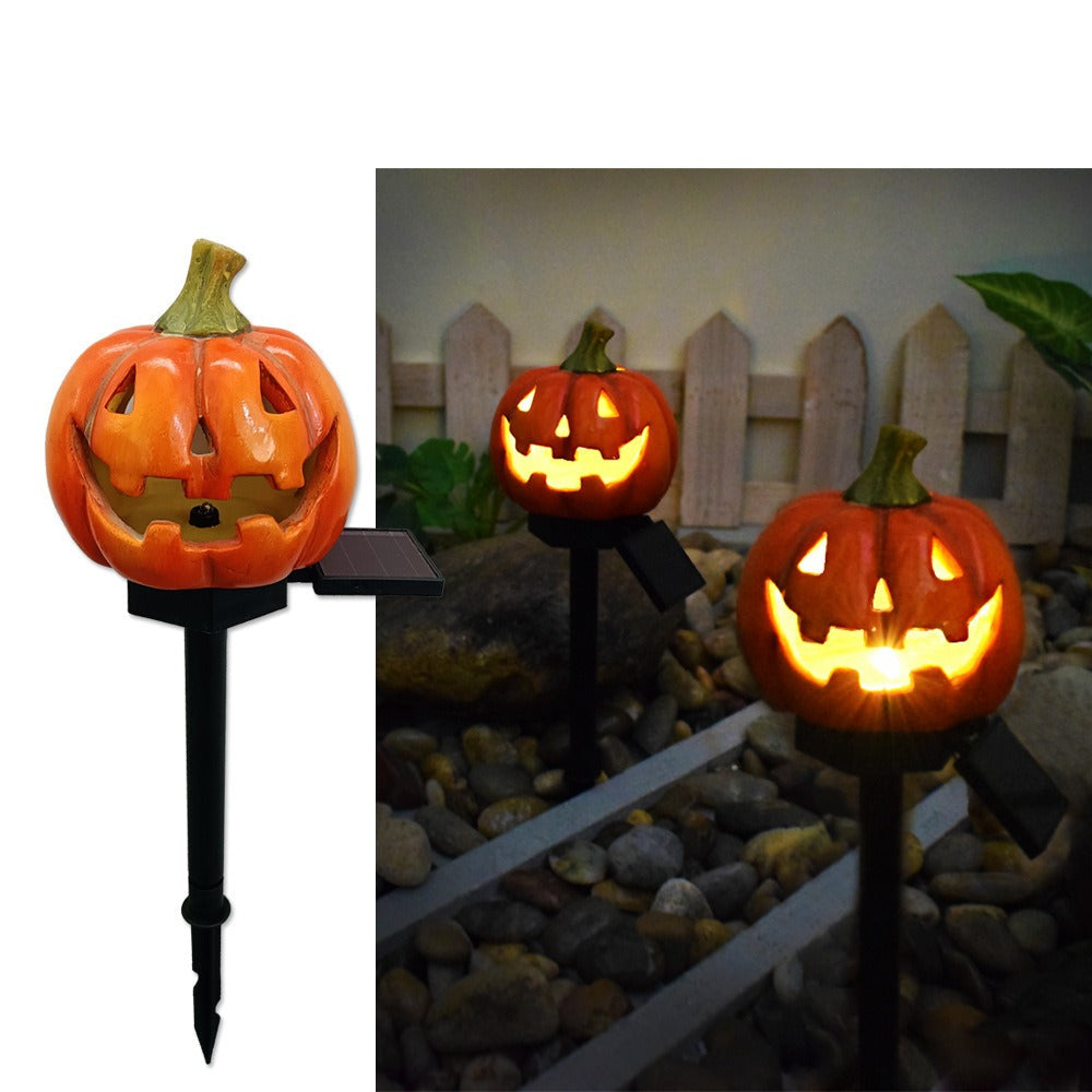 Solar Skull and Crow Garden Light for Halloween Decor