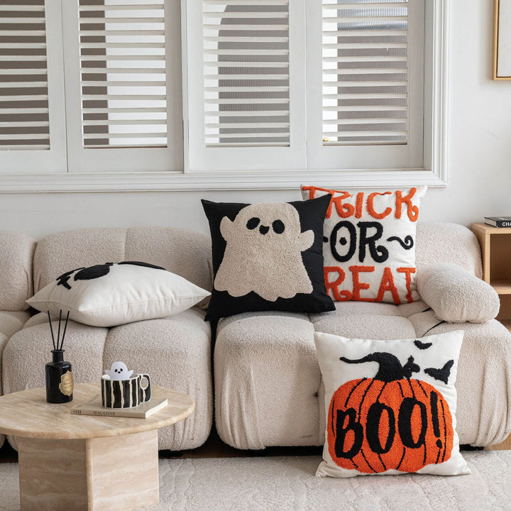 Halloween Decorative Pillow Set: Modern Seasonal Style