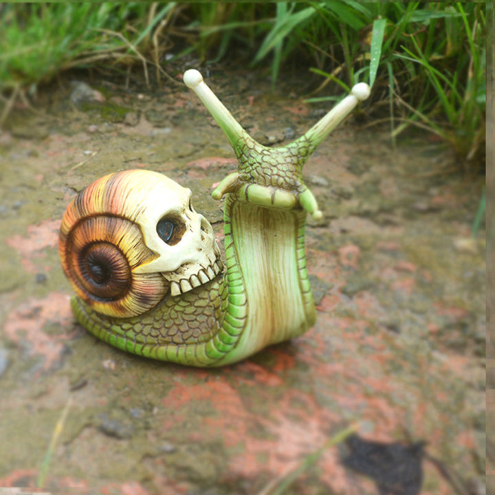 Gothic Skull Snail Sculpture for Spooky Garden Decor