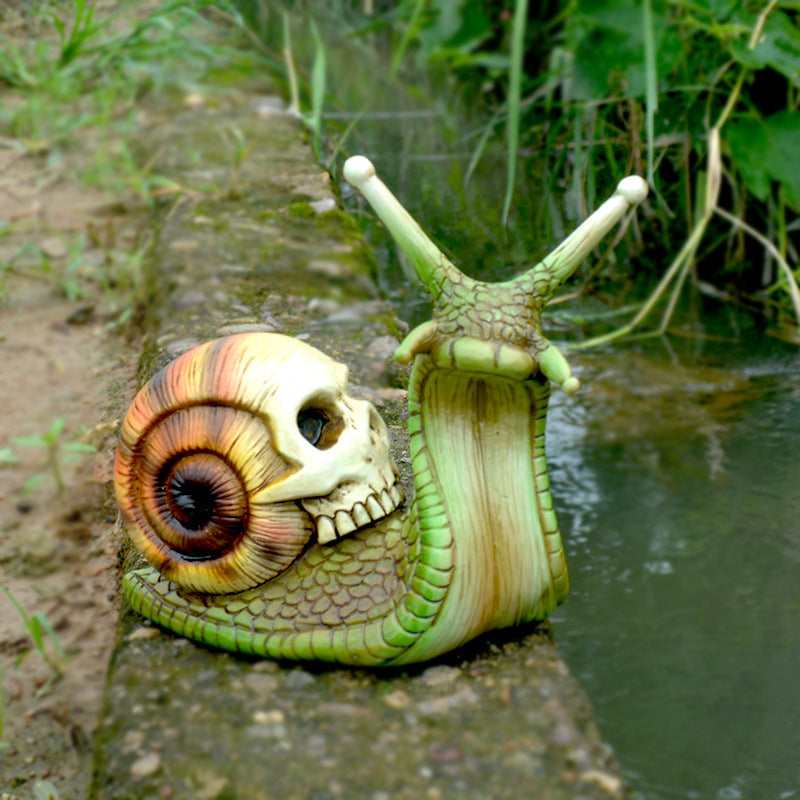 Gothic Skull Snail Sculpture for Spooky Garden Decor