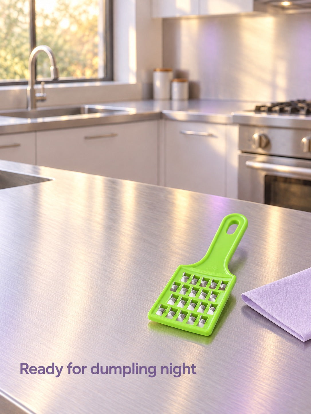 Hand-Operated Cabbage Shredder for Dumpling Filling