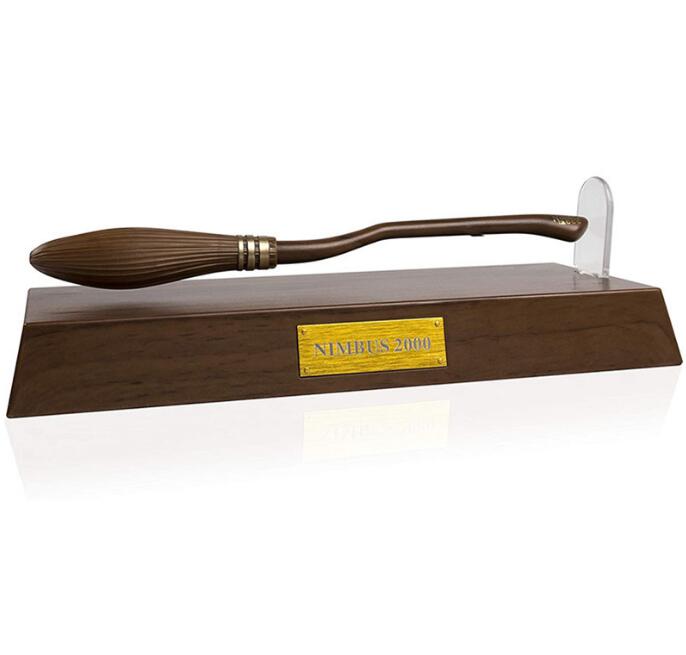 Nimbus 2000-Inspired Pen & Levitation Desk Display