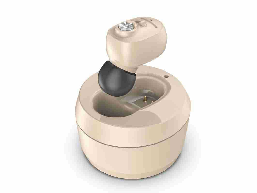 Rechargeable Hearing Aid with Charging Case for Seniors