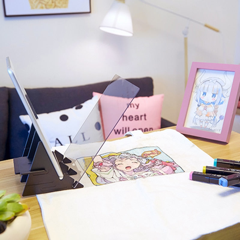 Optical Drawing Board for Easy Digital Artwork Tracing