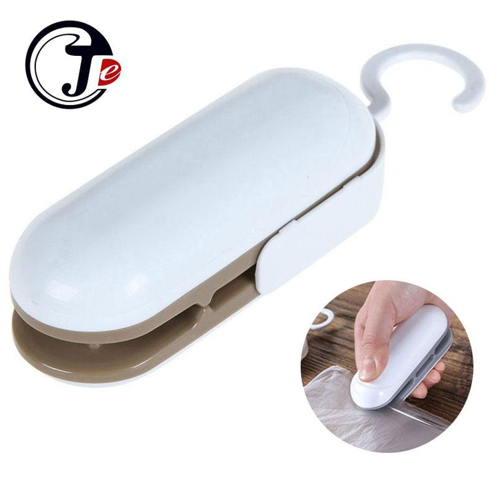 Handheld Mini Heat Bag Sealer for Keeping Snacks Fresh
