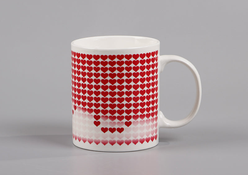 Color Changing Coffee Mug With a Hidden Heart Reveal