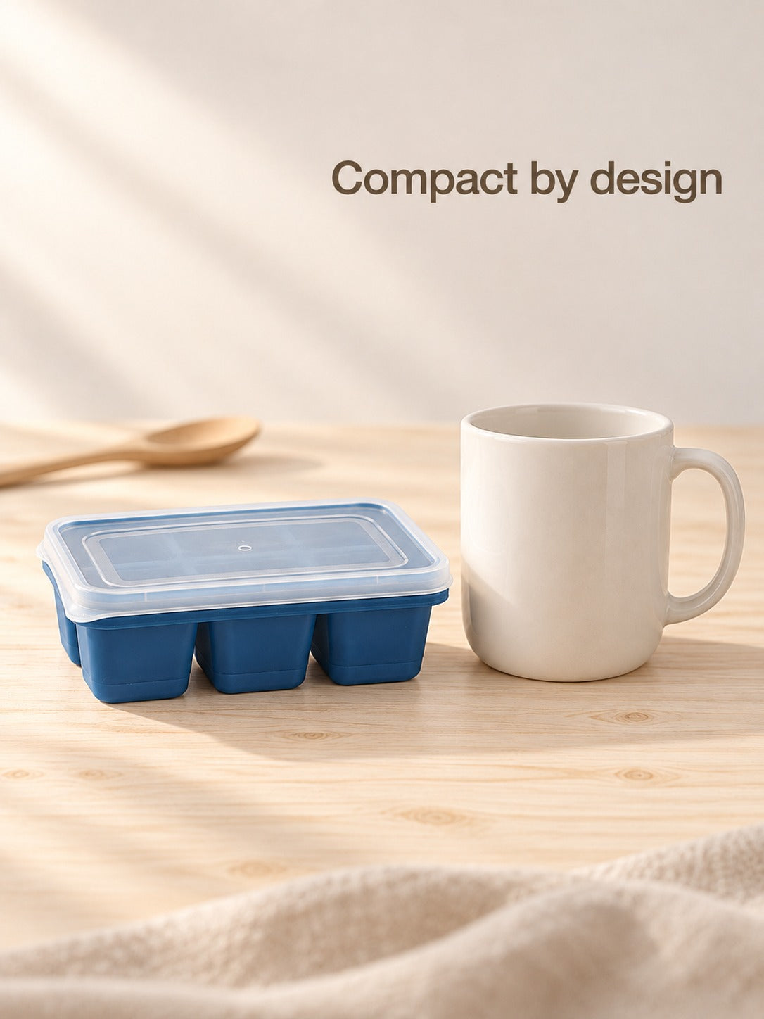 Ice Cube Tray with Lid: 8 Easy-Release Cubes