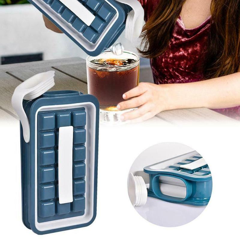 Portable Silicone Ice Cube Tray With Sealed Lid for Travel