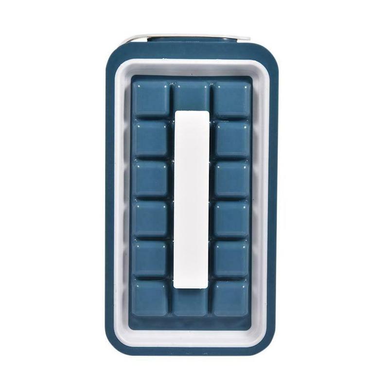 Portable Silicone Ice Cube Tray With Sealed Lid for Travel