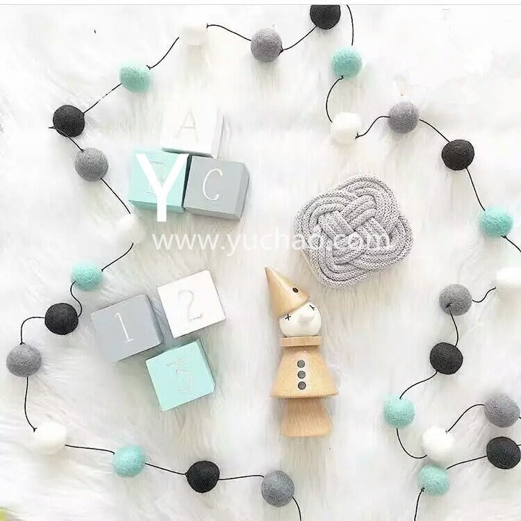 Felt Ball Garland for Cozy Nordic Room & Party Decor