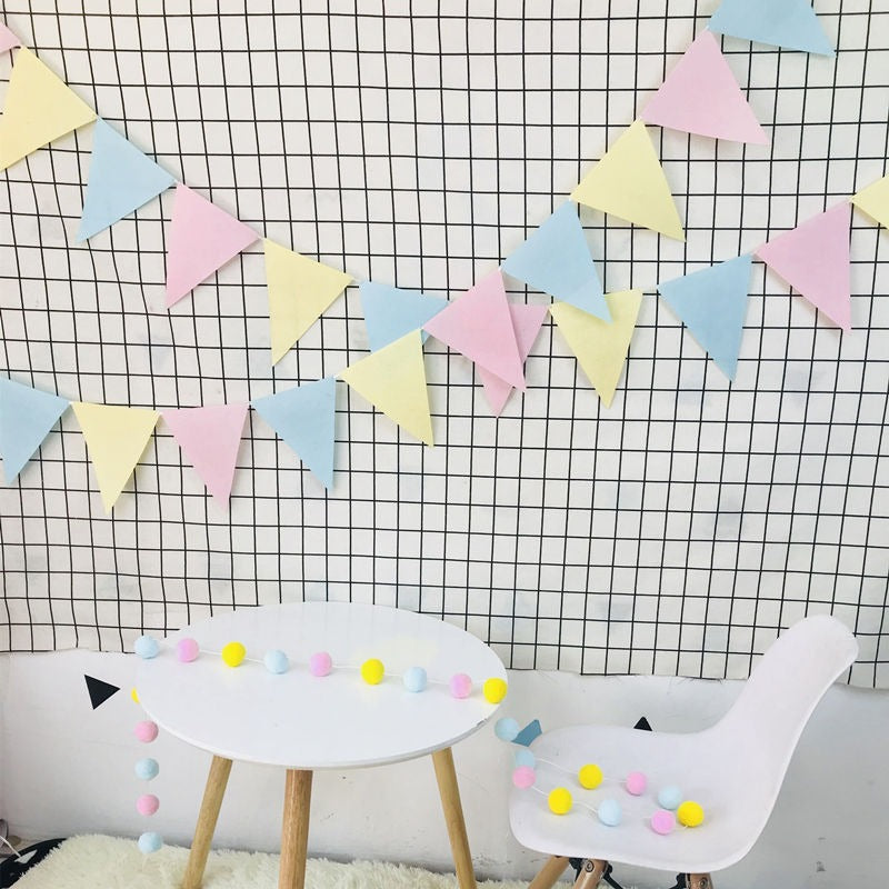 Felt Ball Garland for Cozy Nordic Room & Party Decor