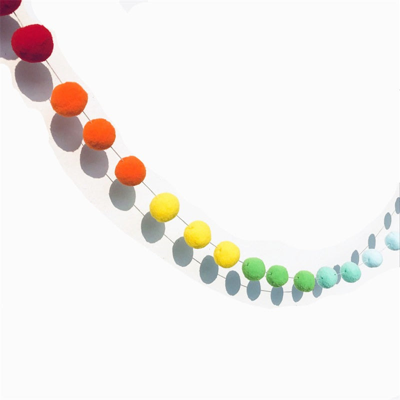 Felt Ball Garland for Cozy Nordic Room & Party Decor