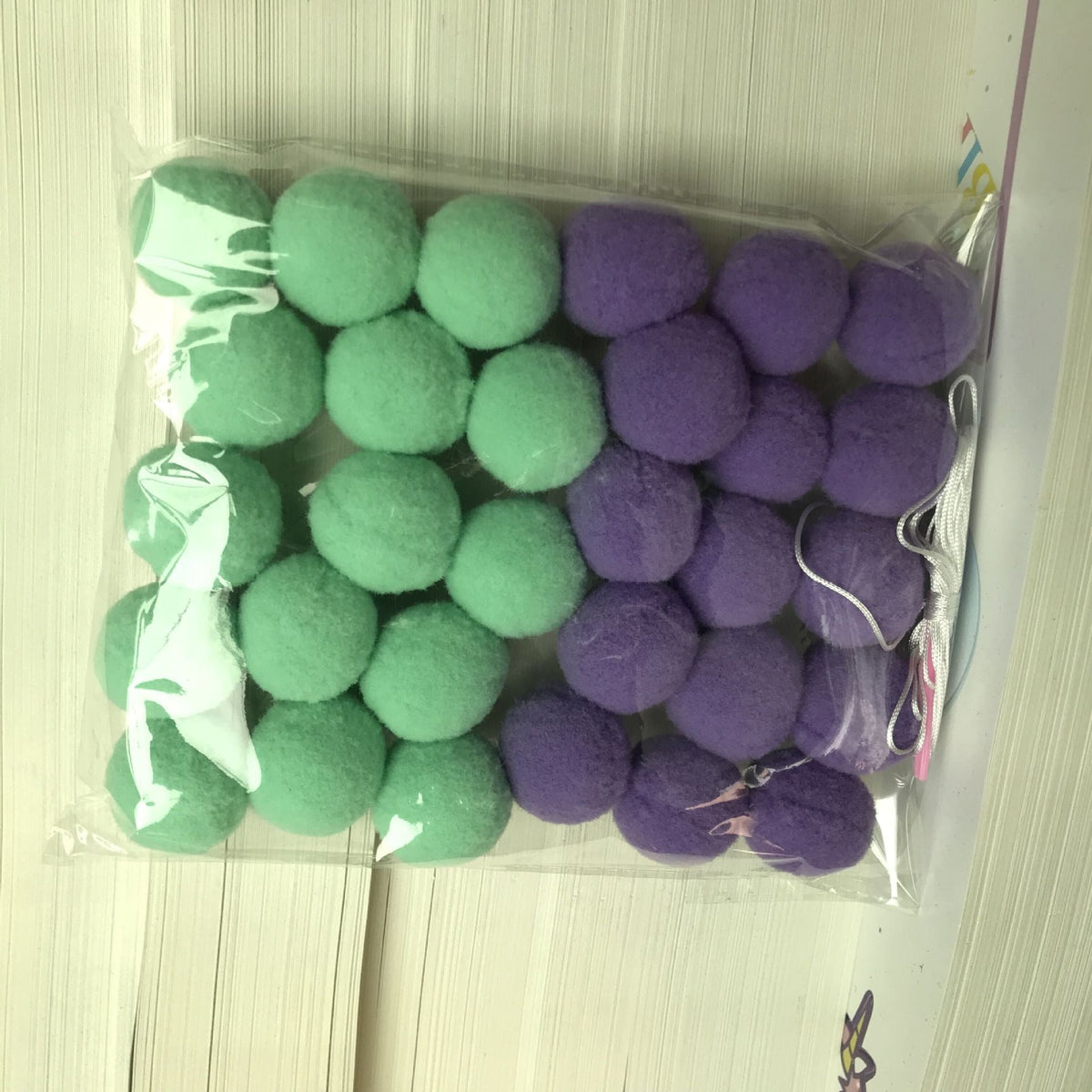 Felt Ball Garland for Cozy Nordic Room & Party Decor