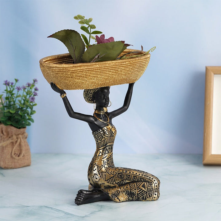 Sculptural Storage Tray with Artistic Tabletop Design
