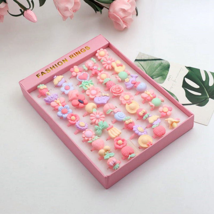 Children's Fashion Rings 50-Piece Colorful Dress-Up Set