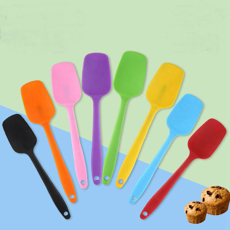 Silicone Baking Spatula That Scrapes Bowls Totally Clean