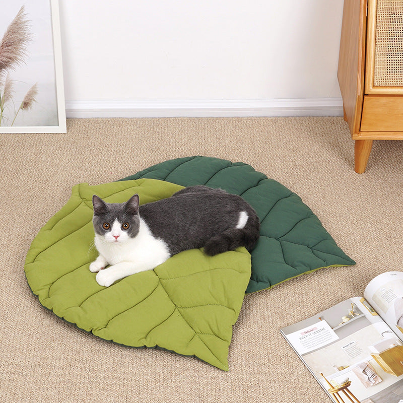 Leaf Cat Mat for Cozy Indoor Pet Lounging