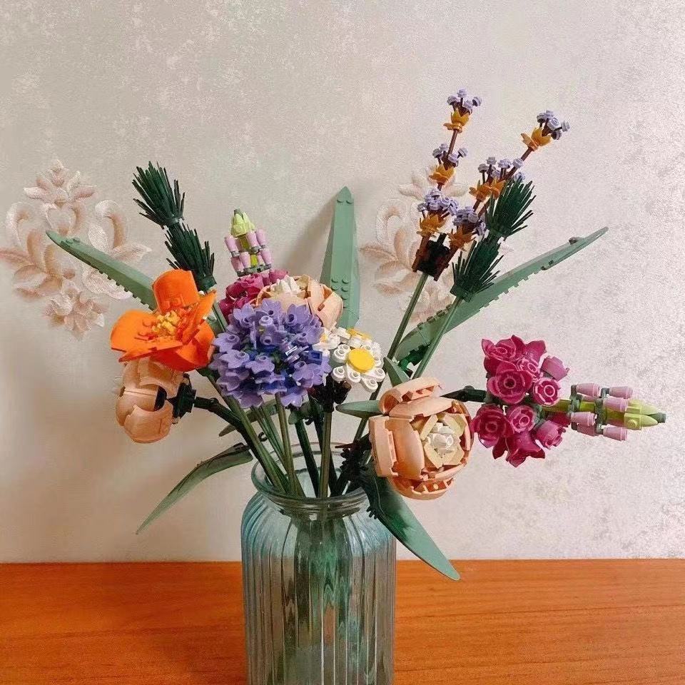 Building Block Flower Bouquet – Everlasting Home Decor