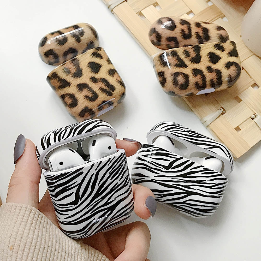 Leopard Print AirPods Pro 2 Case with Wireless Charging