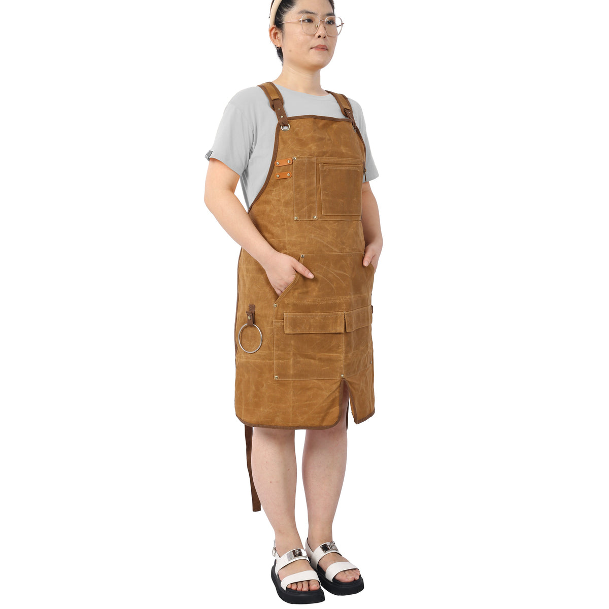 Heavy-Duty Waxed Canvas Carpenter Apron with Tool Pockets