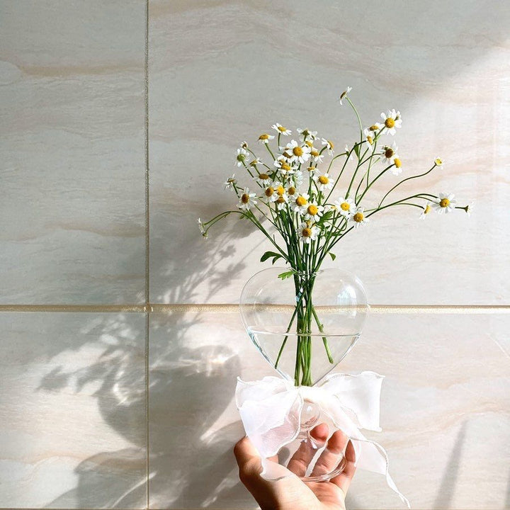 Heart-Shaped Glass Vase & Reed Diffuser Home Decor