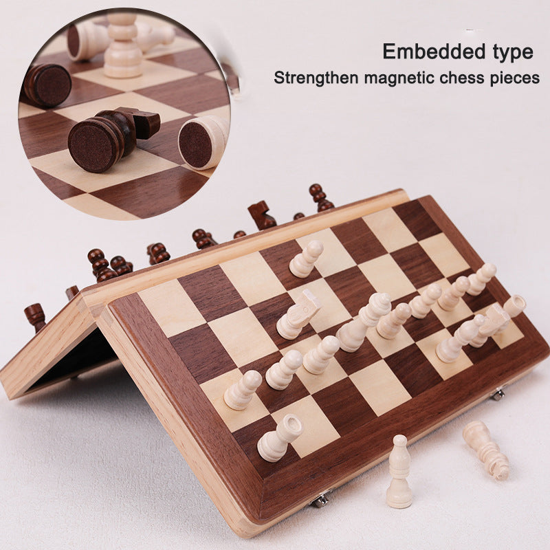 Magnetic Chess Set: Folding Solid Wood Board for Travel
