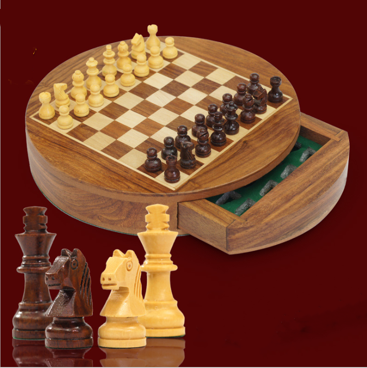Magnetic Wooden Chess Set With Elegant Piece Storage