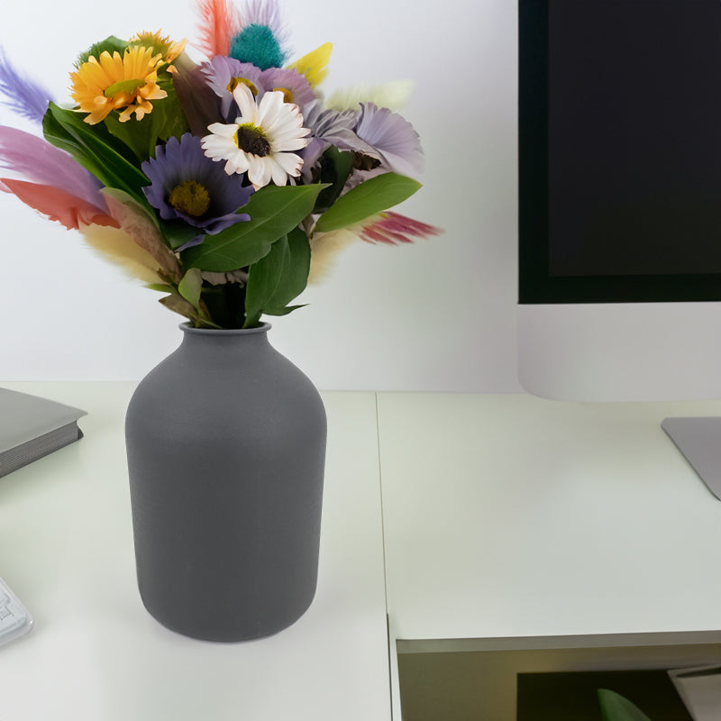 Matte Black Metal Vase for Modern Floral Displays