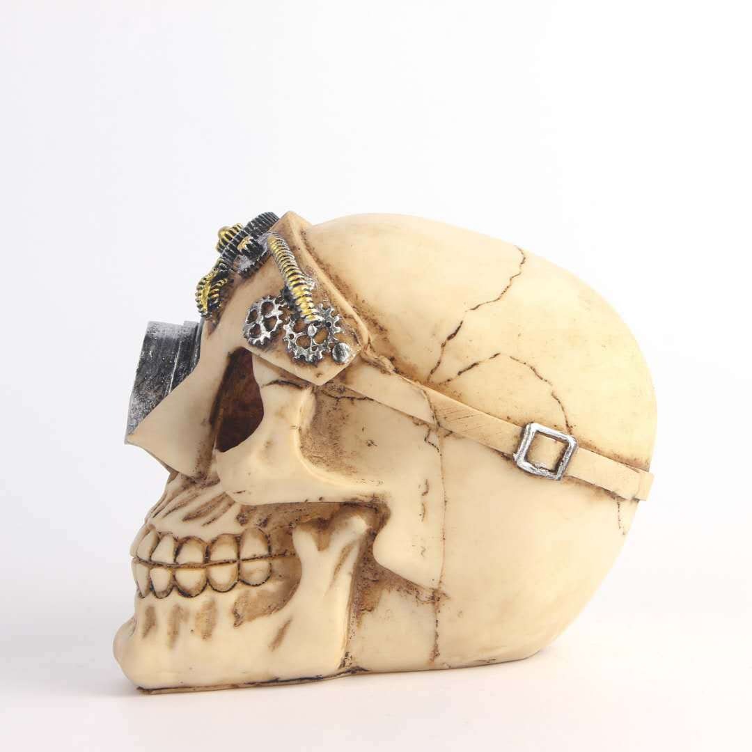 Steampunk Skull Ornament With Mechanical Gear Detail