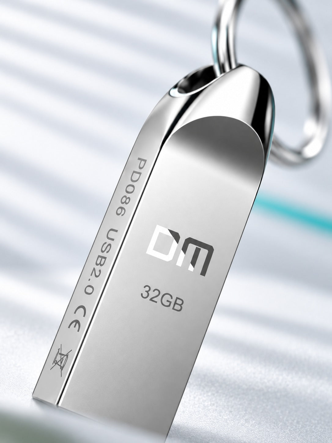Metal USB Flash Drive 8–32GB, Waterproof Keychain Pen Drive