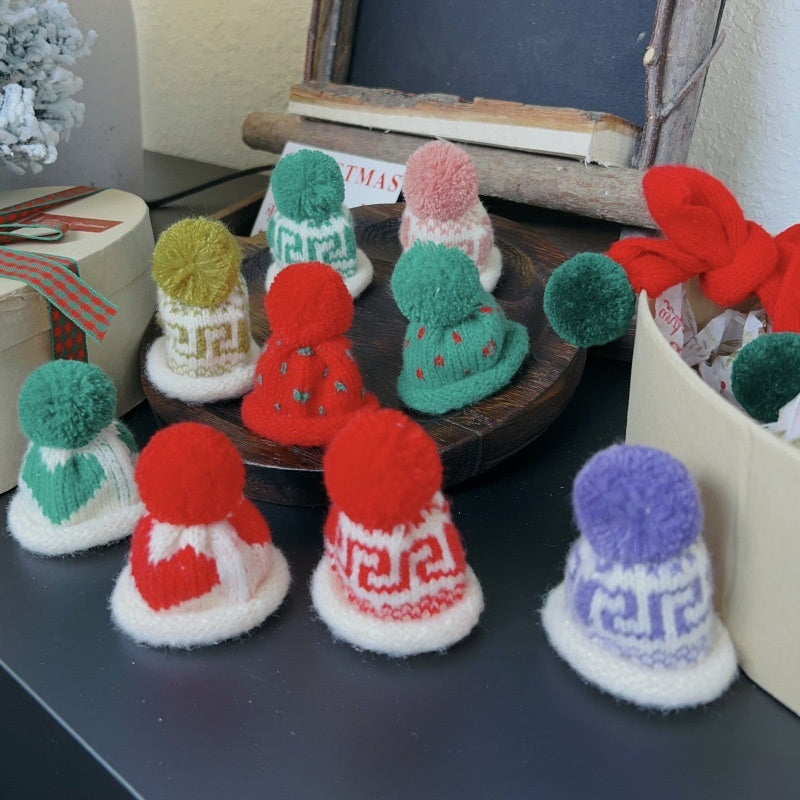 Mini Christmas Wine Bottle Hats Set of 4 Decorations