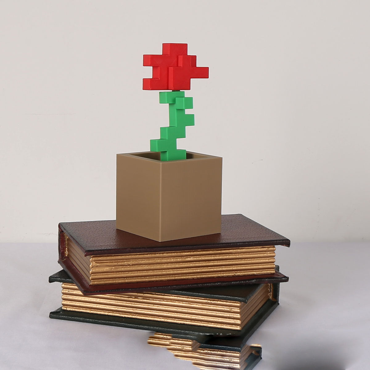 Miniature Flower Building Blocks for Maintenance-Free Decor