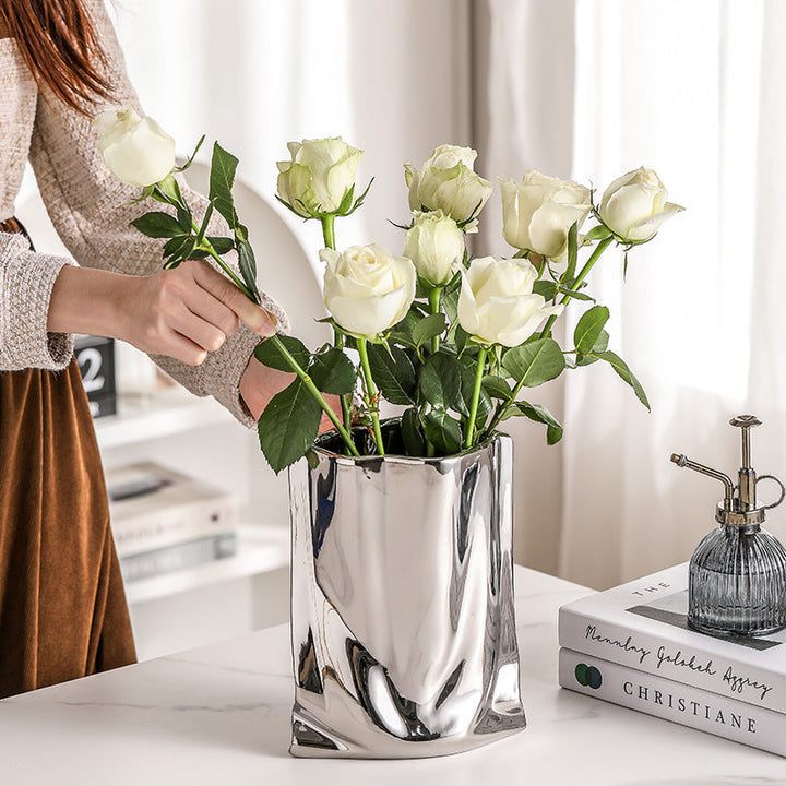 Ceramic Pleated Vase for Fresh & Dried Flower Decor