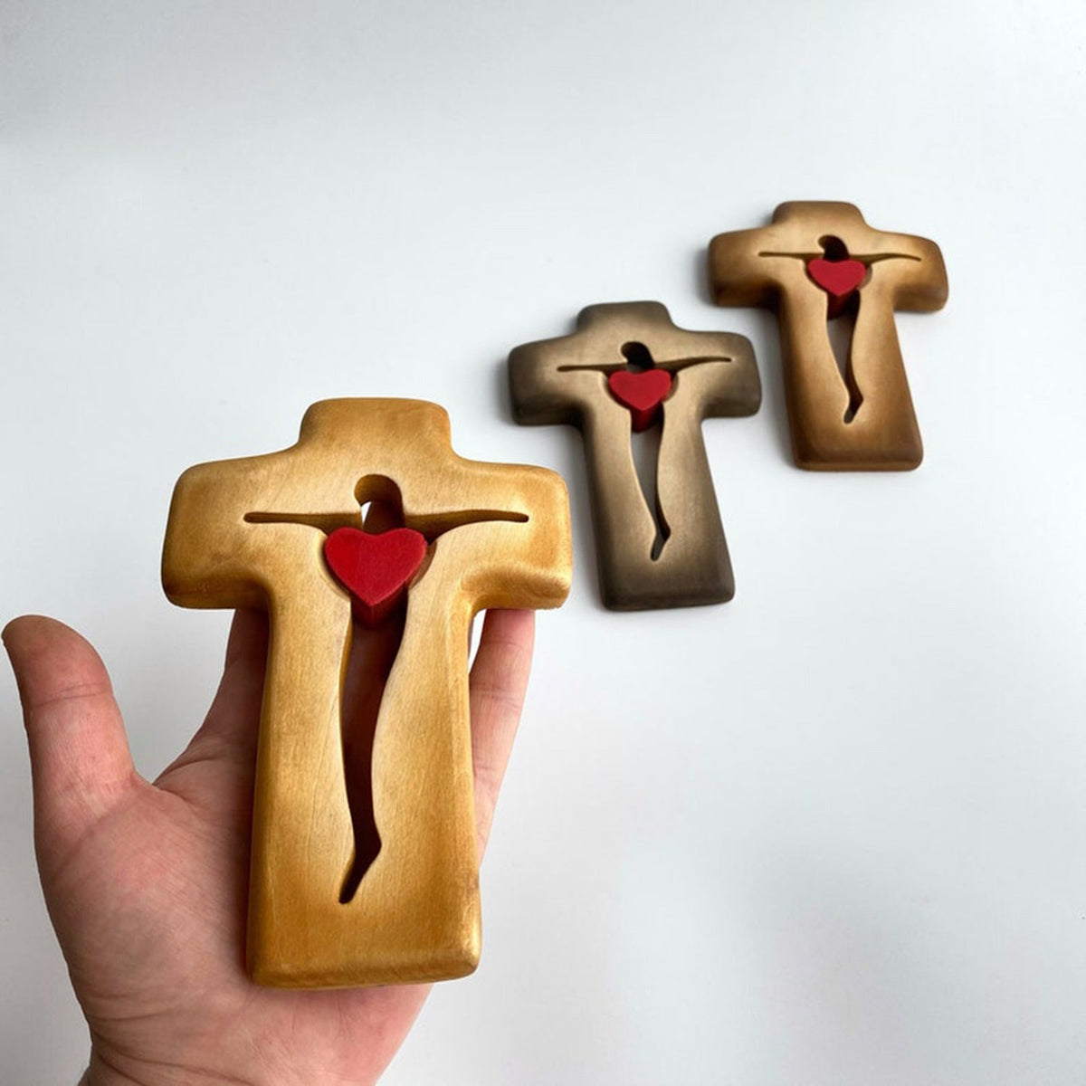 Wooden Cross Decor with Heartfelt Mother's Day Meaning