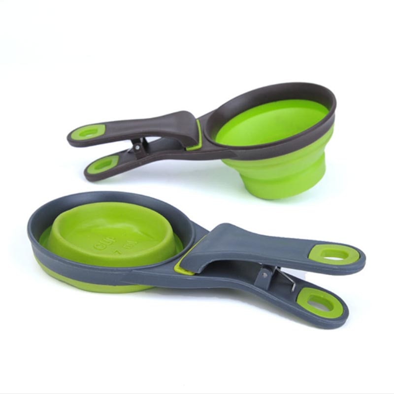 Portable Folding Dog Bowl With Food Measuring Scoop