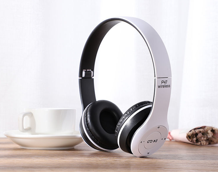Wireless Over-Ear Headphones: Bluetooth 5.0, Foldable
