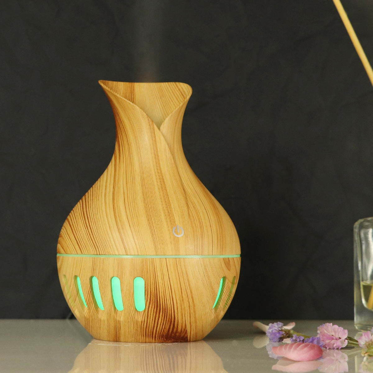 Aroma Diffuser Humidifier with Wood-Grain Vase Design