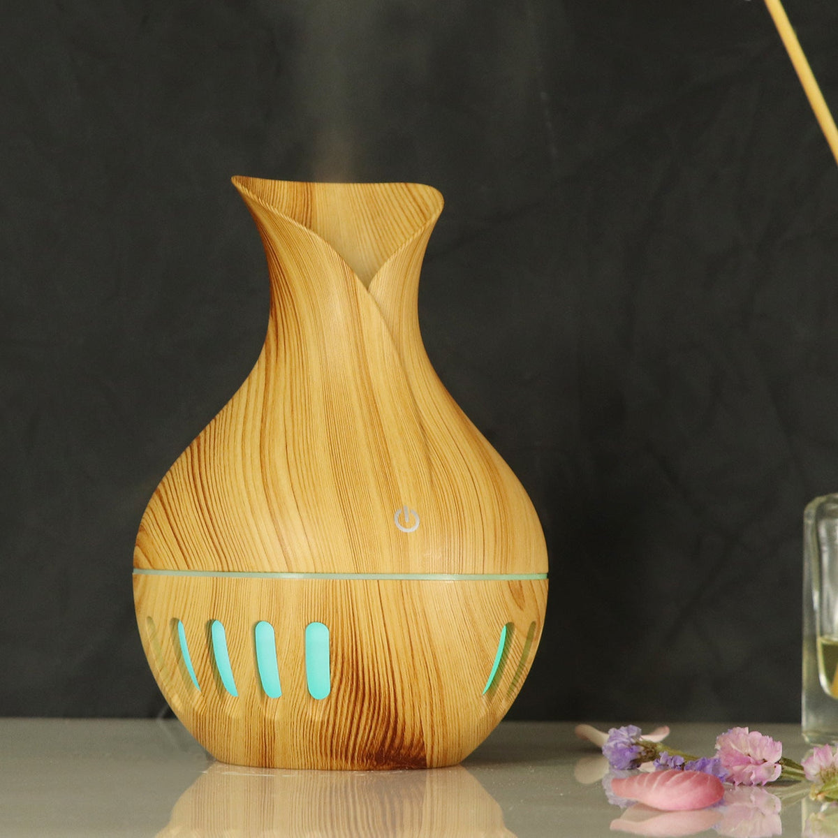 Aroma Diffuser Humidifier with Wood-Grain Vase Design