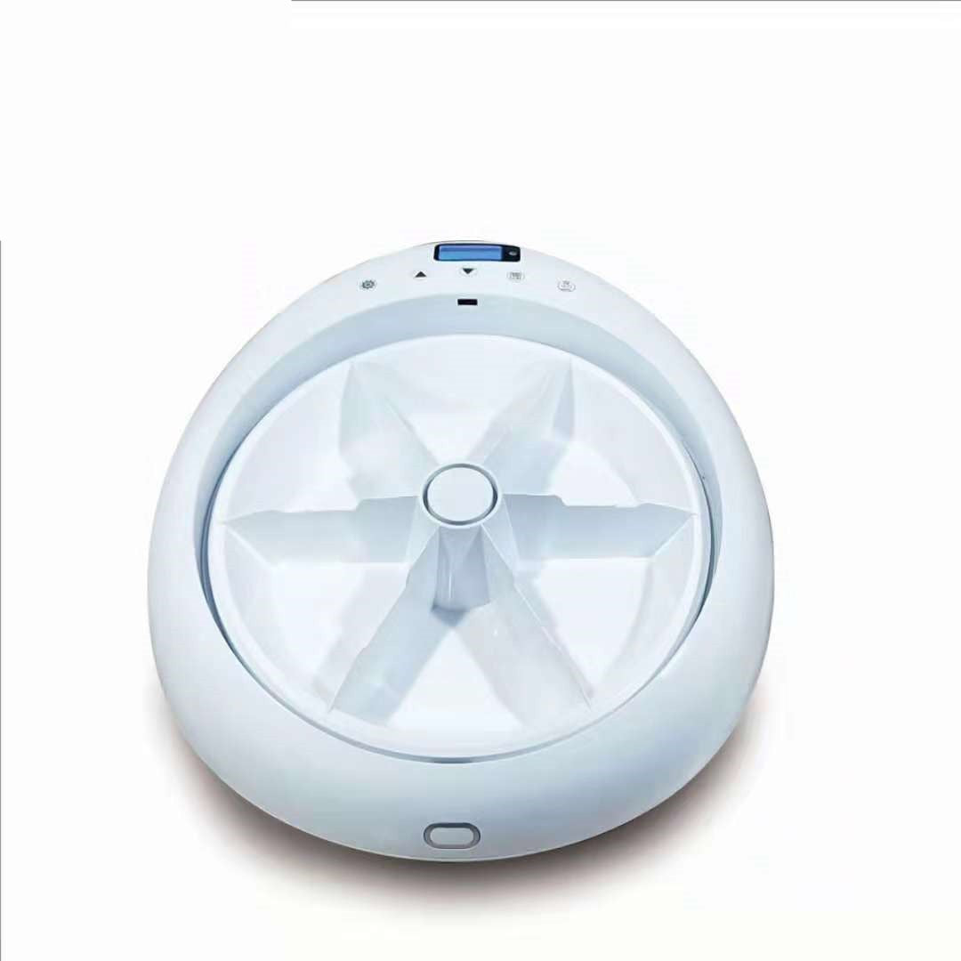 Automatic Pet Feeder With Scheduled Portion Control