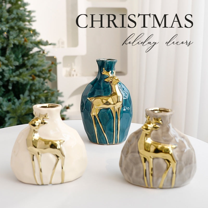 Christmas Vase Set with Elegant Gold Reindeer Accents