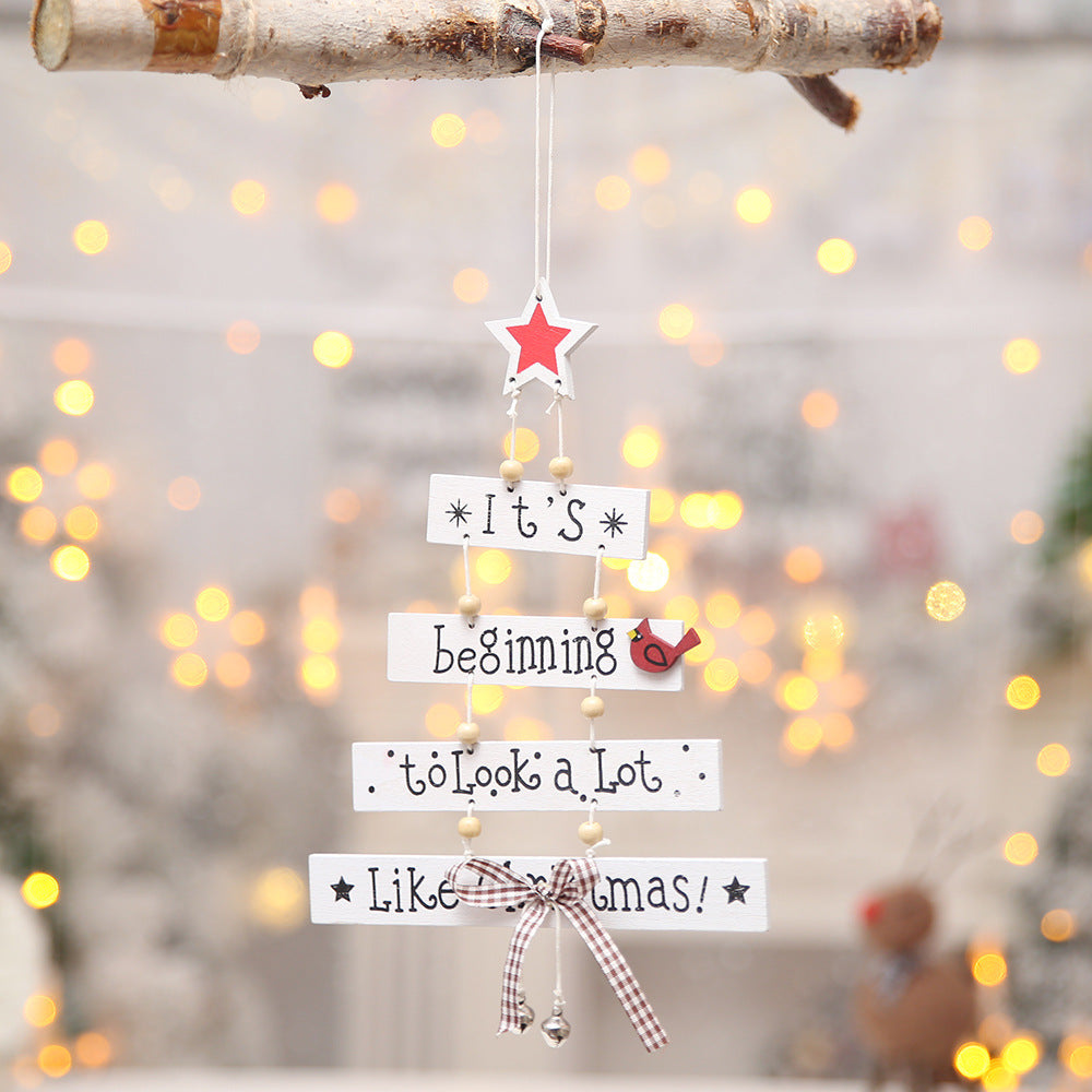 Wooden Christmas Pendant for Nostalgic Holiday Charm