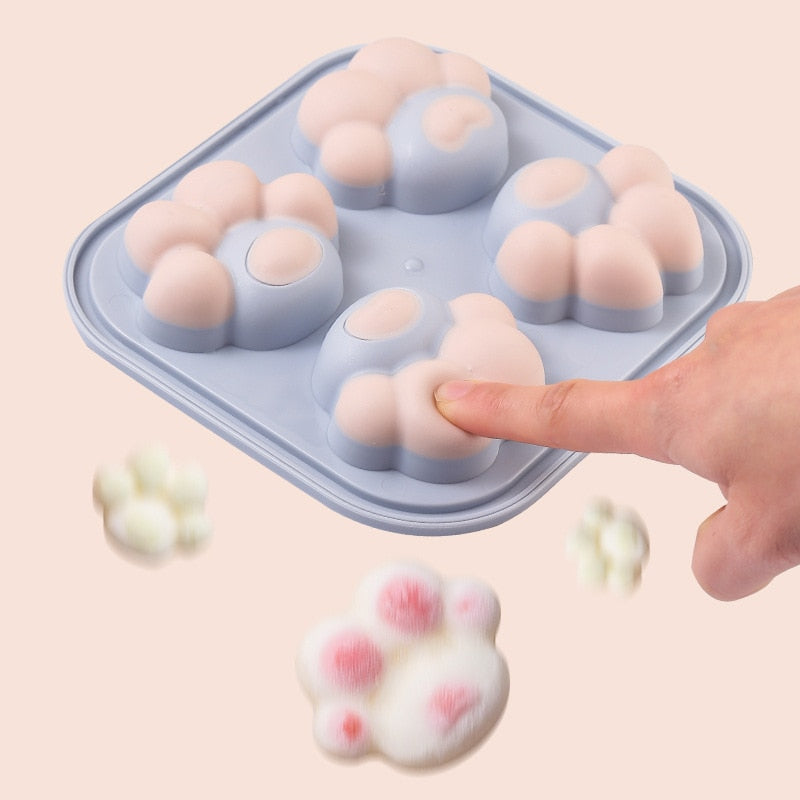 Cat Paw Silicone Ice Tray with Lid, Pops Out Easily