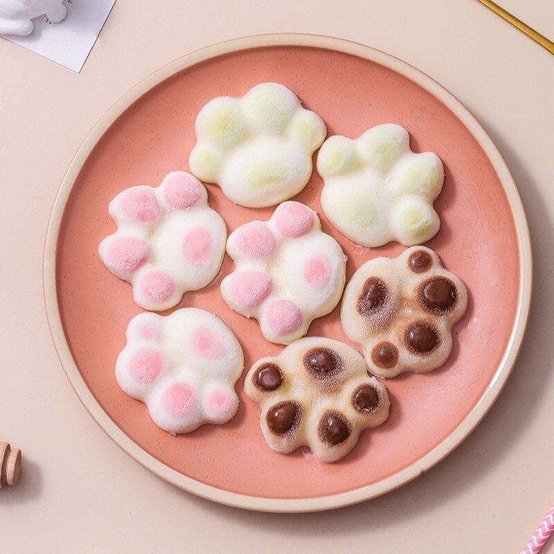 Cat Paw Silicone Ice Tray with Lid, Pops Out Easily