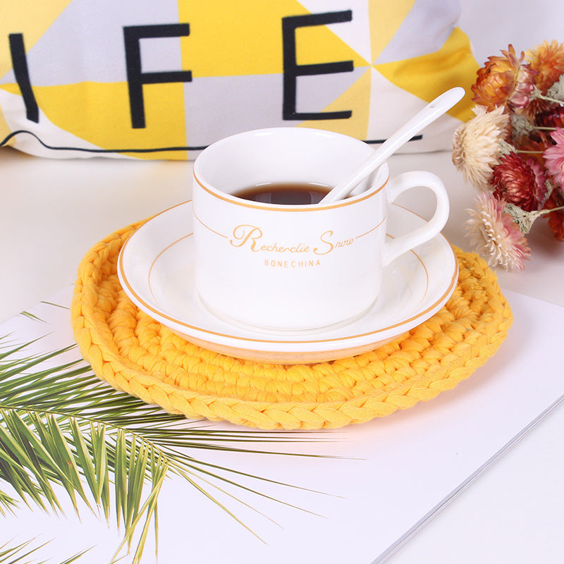 Hand-Woven Coaster Heat-Insulating Table Protection