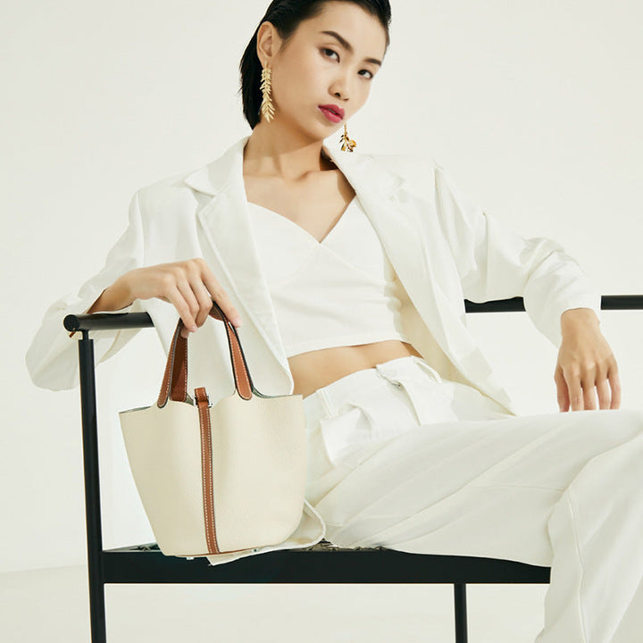 Leather Bucket Bag With Classic Everyday Elegance