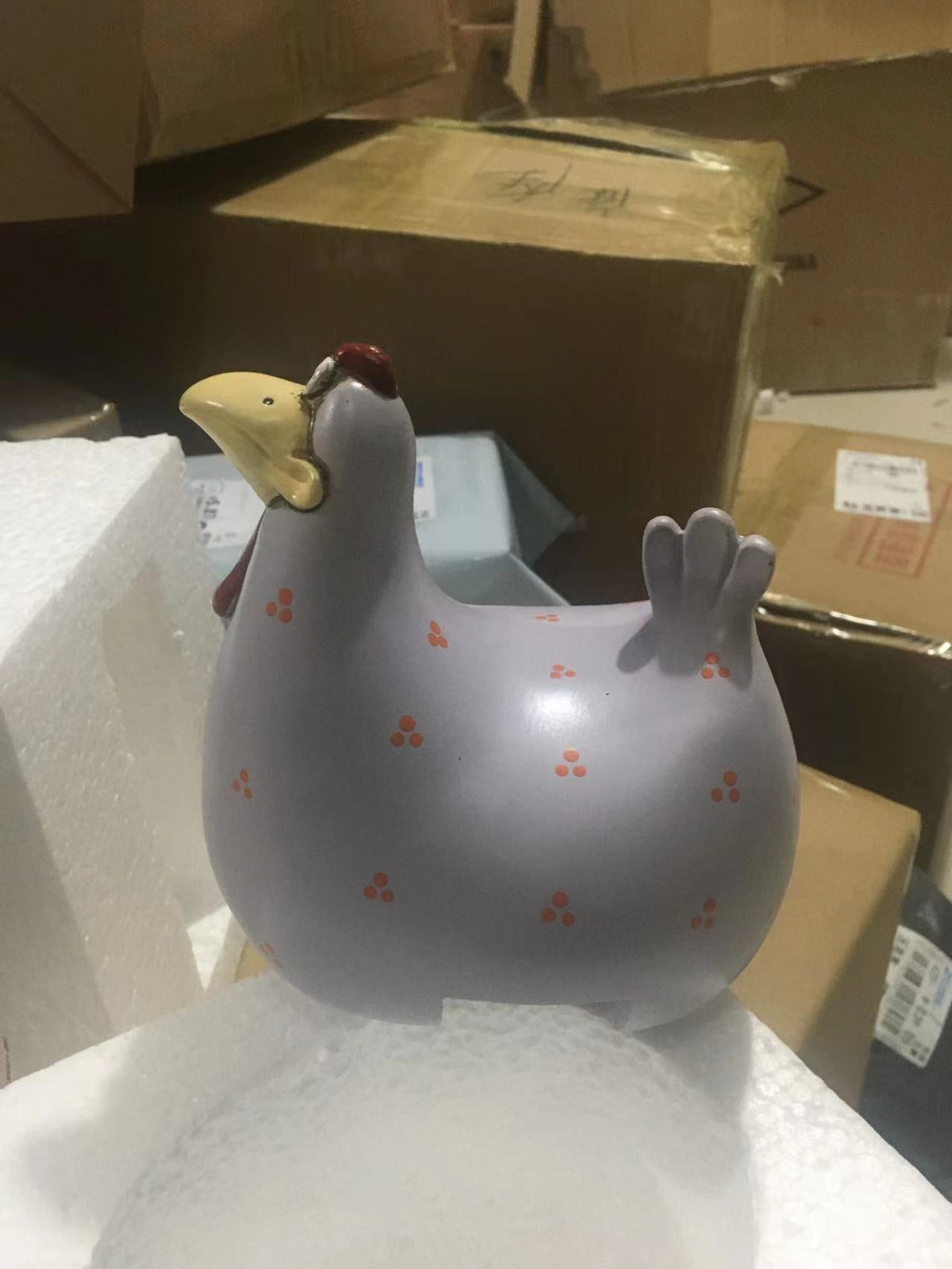 Resin Chicken Ornaments for Playful Farmhouse Decor