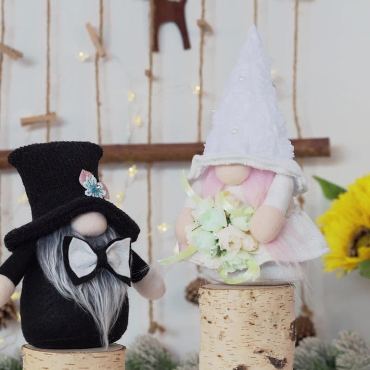 Wedding Gnome Couple Decor for Romantic Home Displays