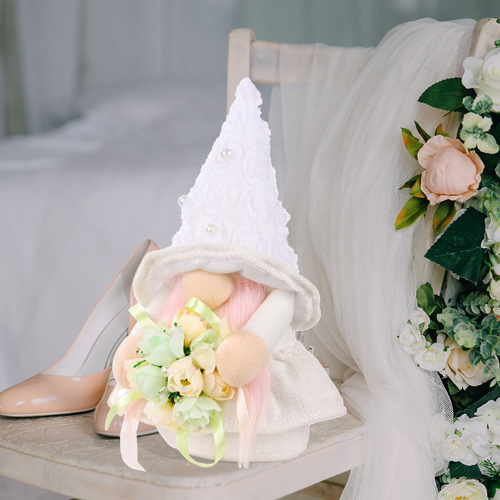 Wedding Gnome Couple Decor for Romantic Home Displays
