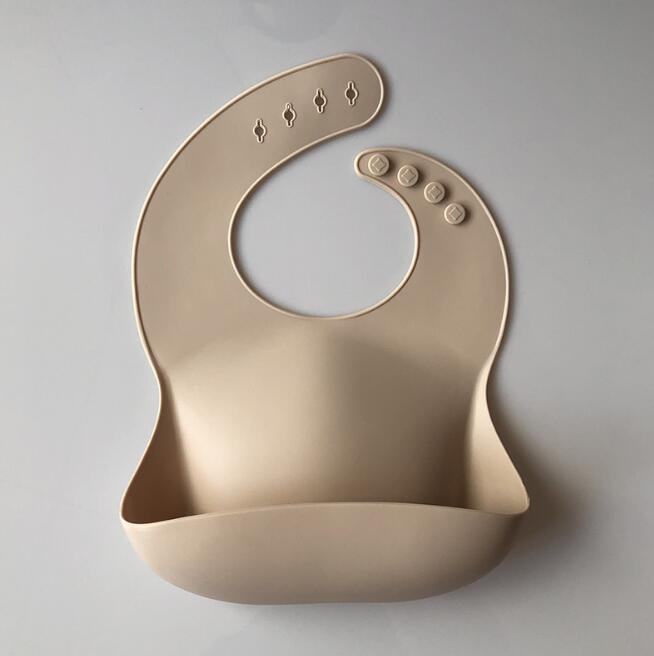 Silicone Baby Bib With Wide Catch-All Pocket